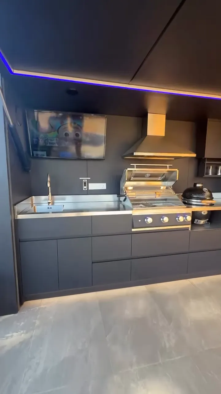Vous méritez mieux qu'un simple barbecue — vidéo BarbecueZone