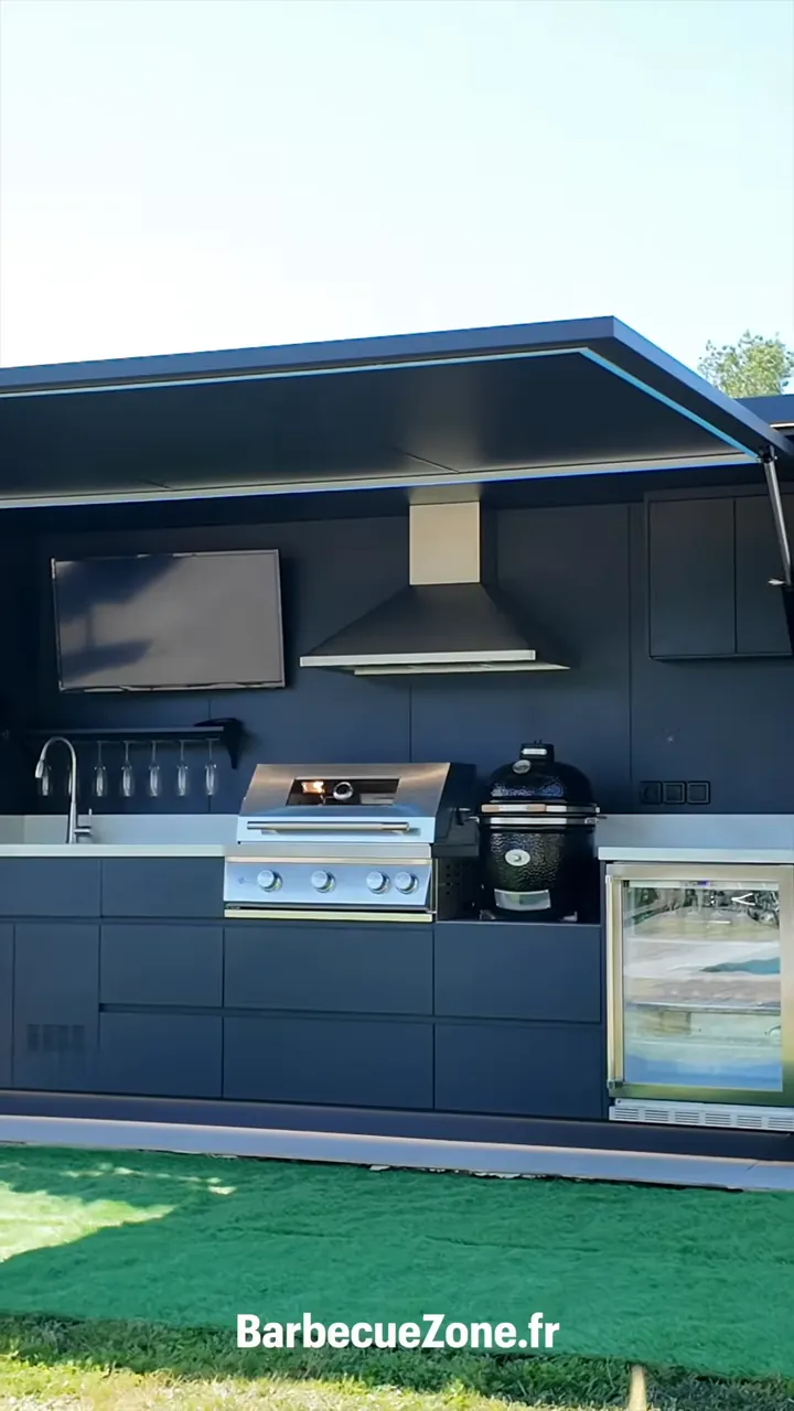Cuisine extérieure couverte sur mesure, 100 % inox 304 — vidéo BarbecueZone